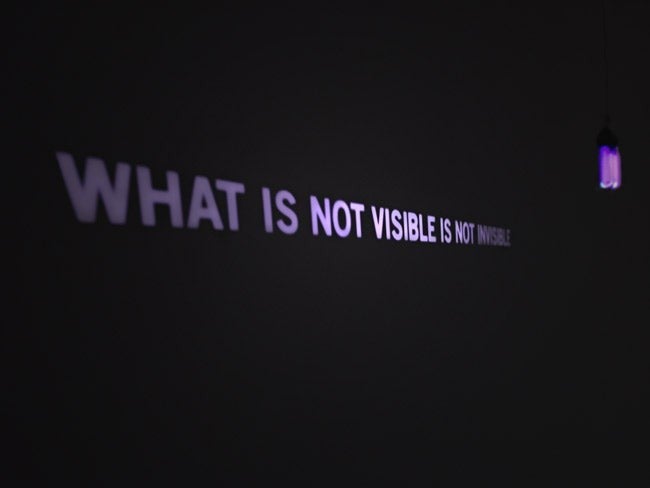 web10juliendiscrit_what_is_not_visible_is_not_invisible.jpg