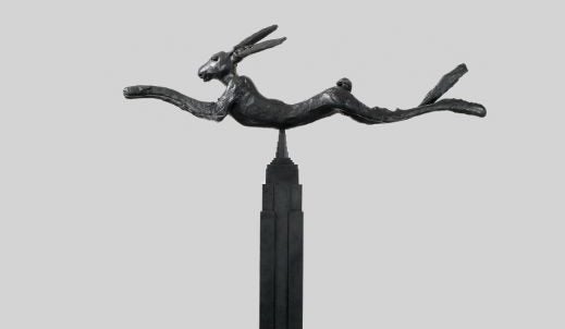 Six Foot Leaping Hare on Empire State, Barry Flanagan

Bronze, exemplaire 6/8 + 3 EA, 2002216,5 x 191,1 x 78,7 cm

Courtesy of Lelong & Co. Gallery.